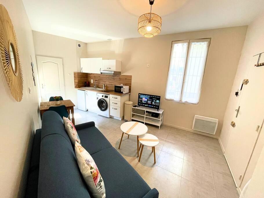 Studio Bien Equipe A 2 Pas De La Gare Beziers Bagian luar foto